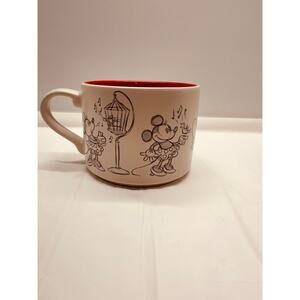 Disney Parks Minnie Mouse Animation Sketch Mug 14 oz Capacity Red Interior